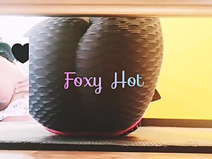 Foxy Hot heats the maintenance of your gym, you wear transparent clothes
